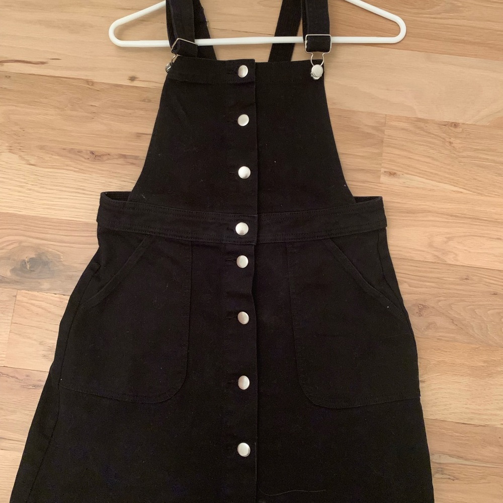 H&M black overall dress size 8